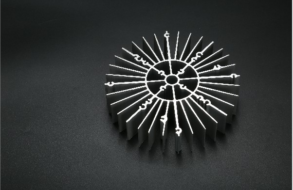 工业麻豆精品一区二区三区AV沈娜娜