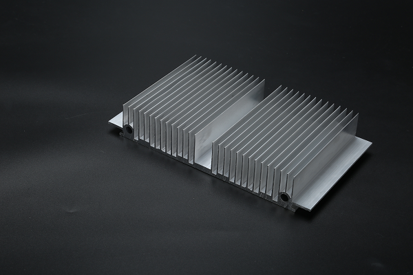 麻豆精品一区二区三区AV沈娜娜散热器