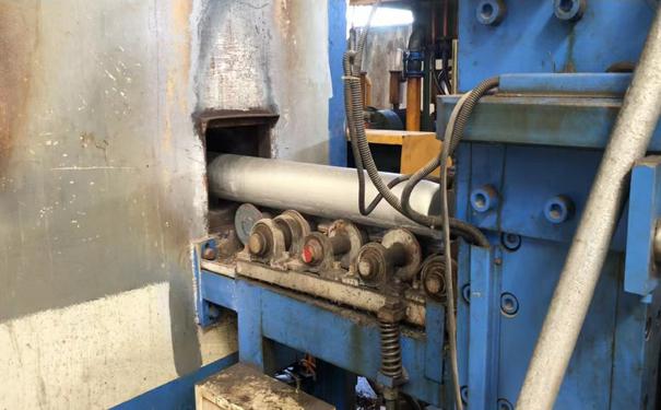 麻豆精品一区二区三区AV沈娜娜挤压