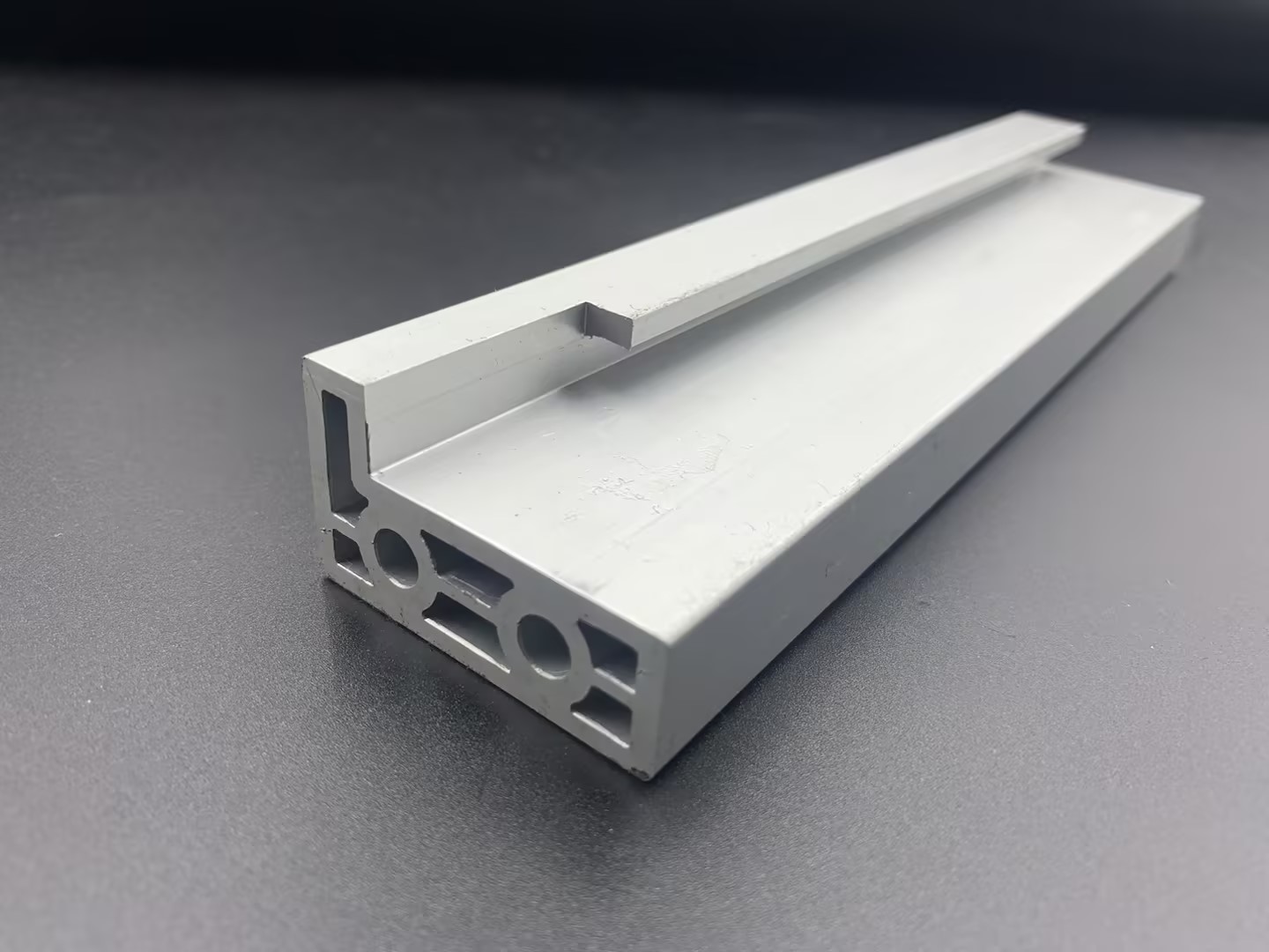 麻豆精品一区二区三区AV沈娜娜新能源汽车配件